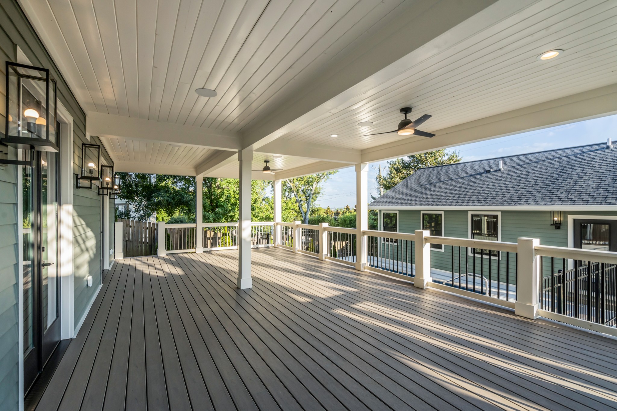 The Ashwood Grand Covered Veranda